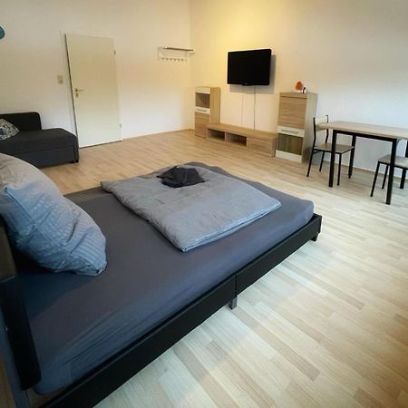 Schoene Ferienzimmer In Вилхелмсхафен Екстериор снимка