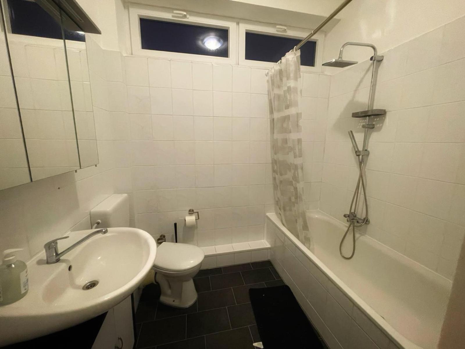 Schoene Ferienzimmer In Вилхелмсхафен Екстериор снимка